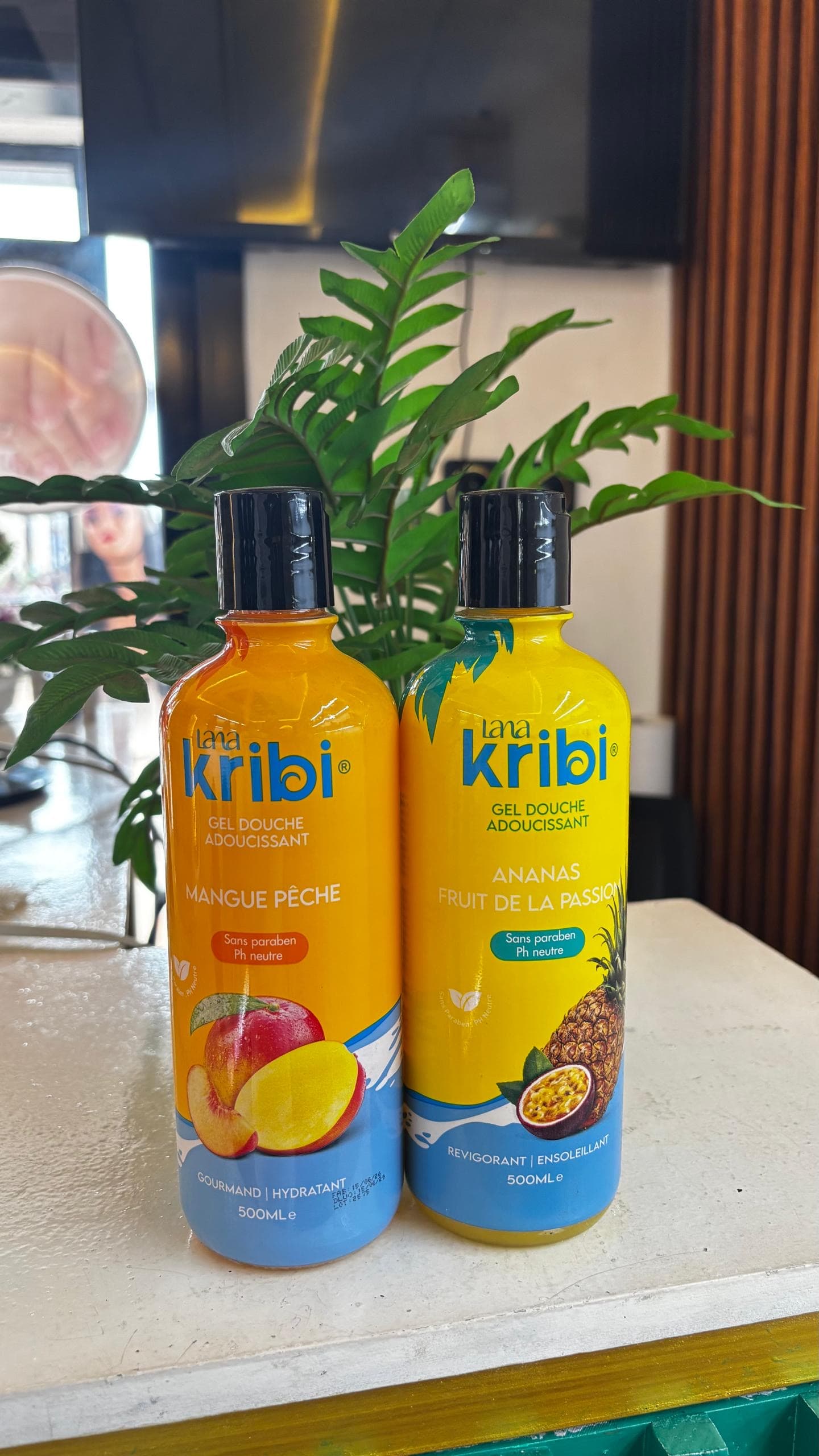 Lana Kribi Pineapple Passion Fruit Shower Gel